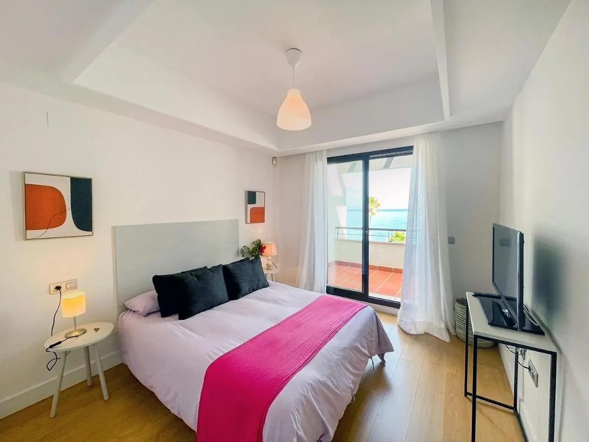 아파트 Exclusive Luxury Frontline Beach Penthouse Casares Del Mar - Estepona 스페인