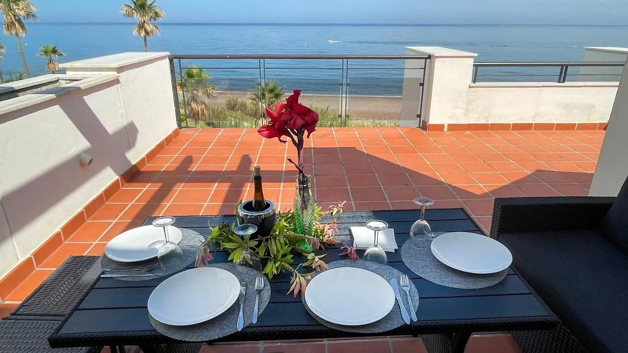 Exclusive Luxury Frontline Beach Penthouse Casares Del Mar - Estepona Appartamento