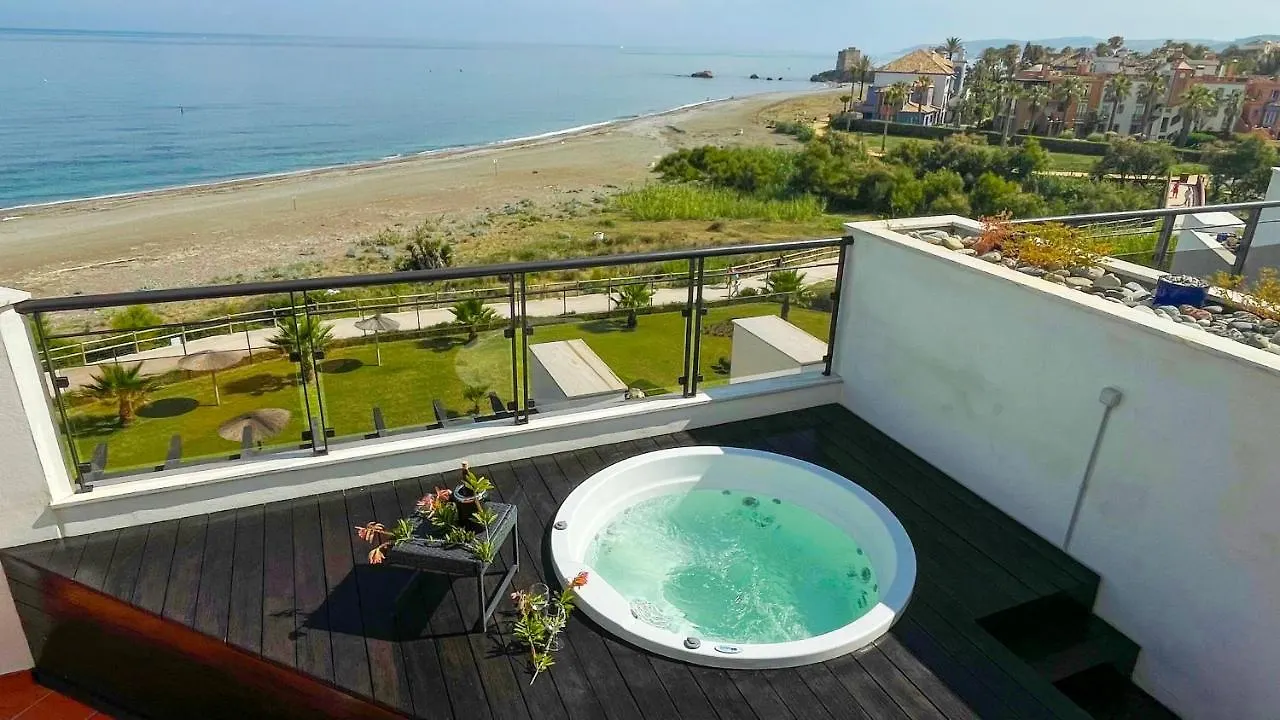 Exclusive Luxury Frontline Beach Penthouse Casares Del Mar - Estepona Appartamento